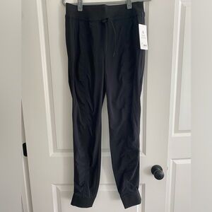 Athleta Women’s Black Joggers Attitude Pant 12T NWT